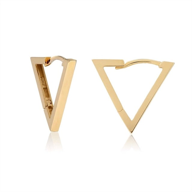 CERCEI DIN ARGINT TRIANGLE GOLD pe fundal alb imaculat