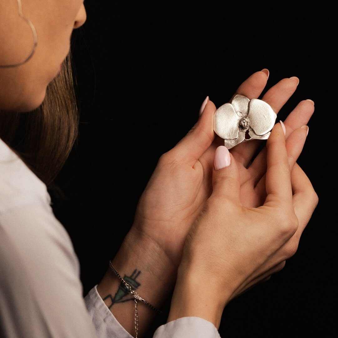 Broșă placata cu argint orhidee - imagine 3