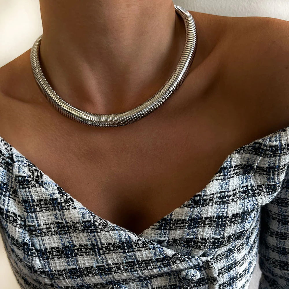COLIER CHOKER PLACAT CU AUR ALB JUST COOL SILVER
