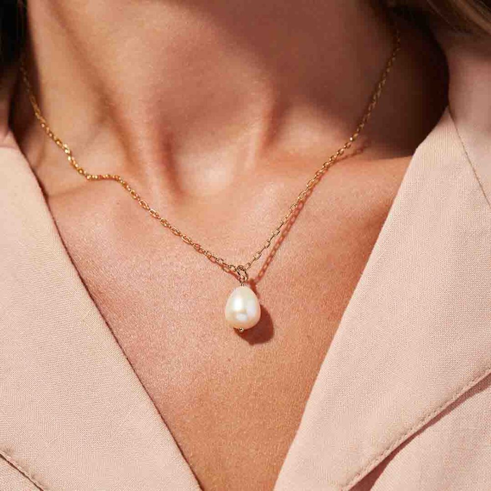 LANTISOR PLACAT CU AUR 18 K DELICATE PEARL